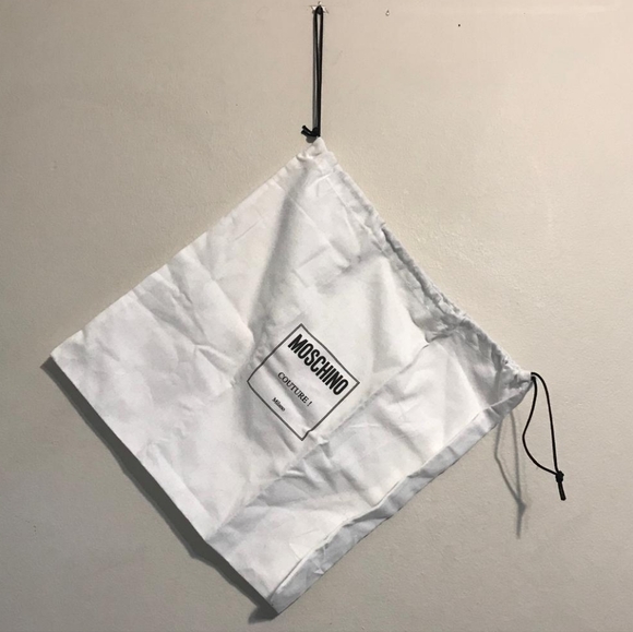 Moschino Polka-Dot Logo-Chain Shoulder Bag - Picture 10 of 10